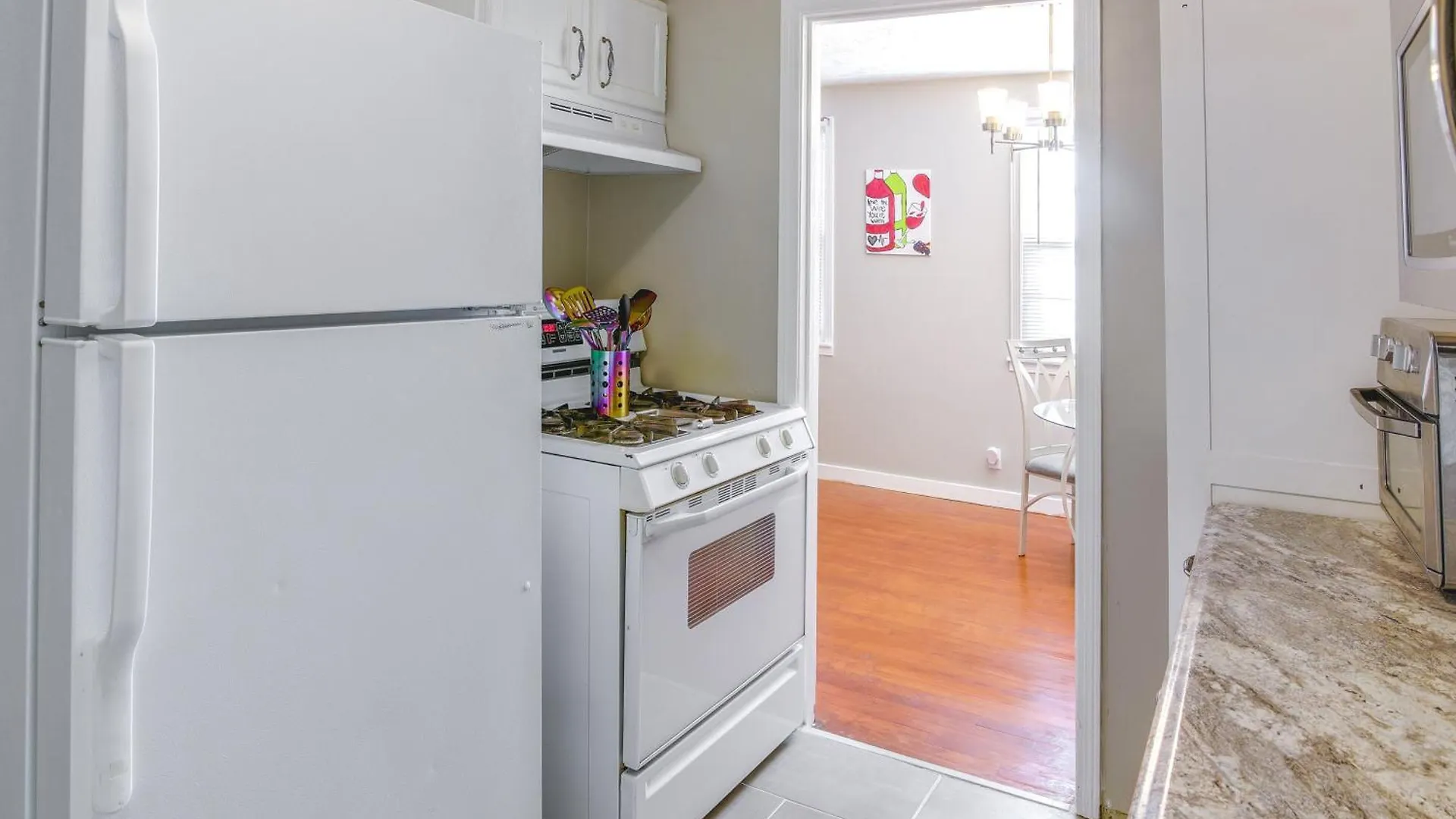 Cozy Memphis Vacation Rental Near Beale Street! 0*,